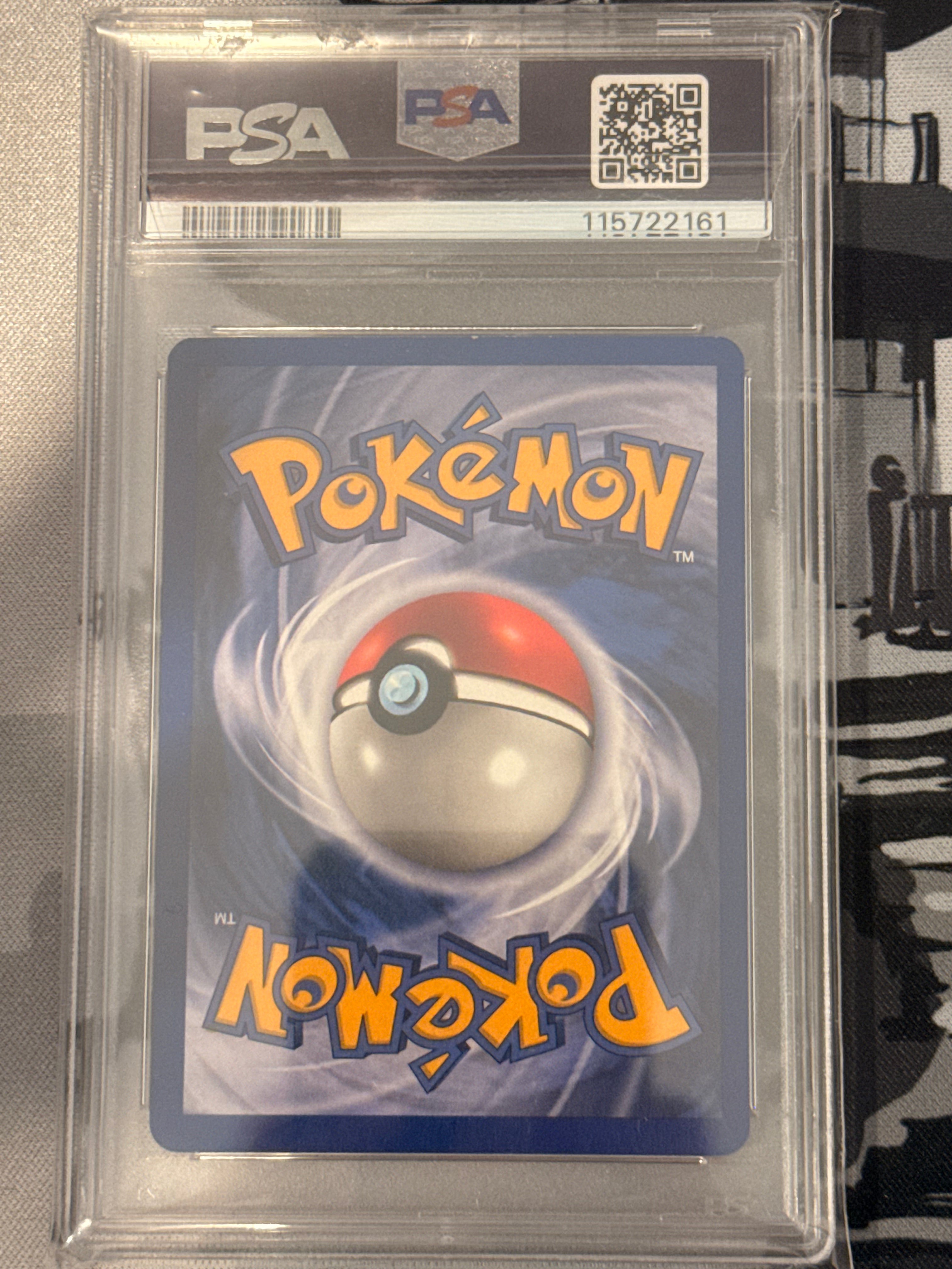 Vaporeon #12 Holo Rare PSA EX-MT 6