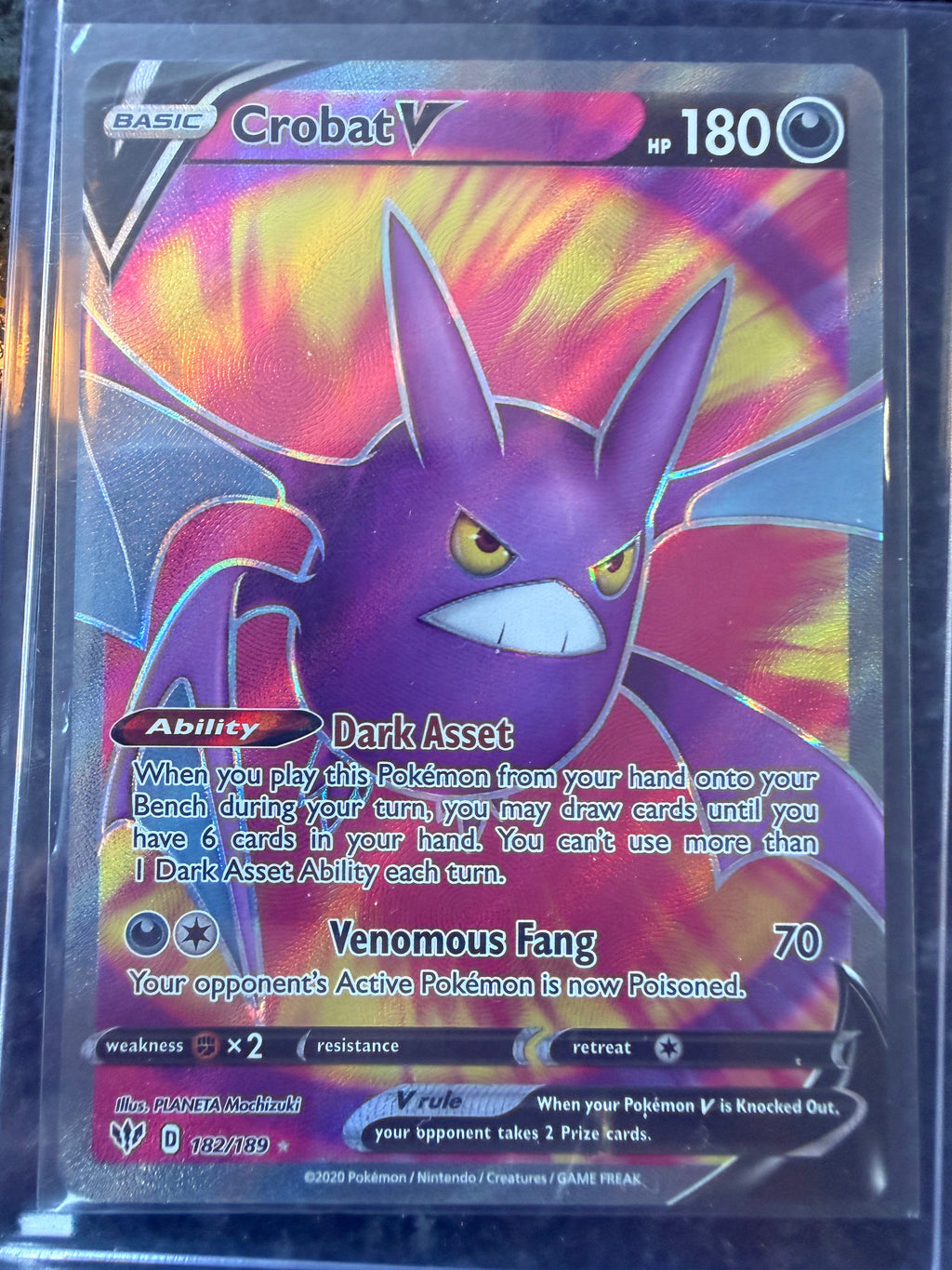 Crobat V #182/189 Ultra Rare Darkness Ablaze